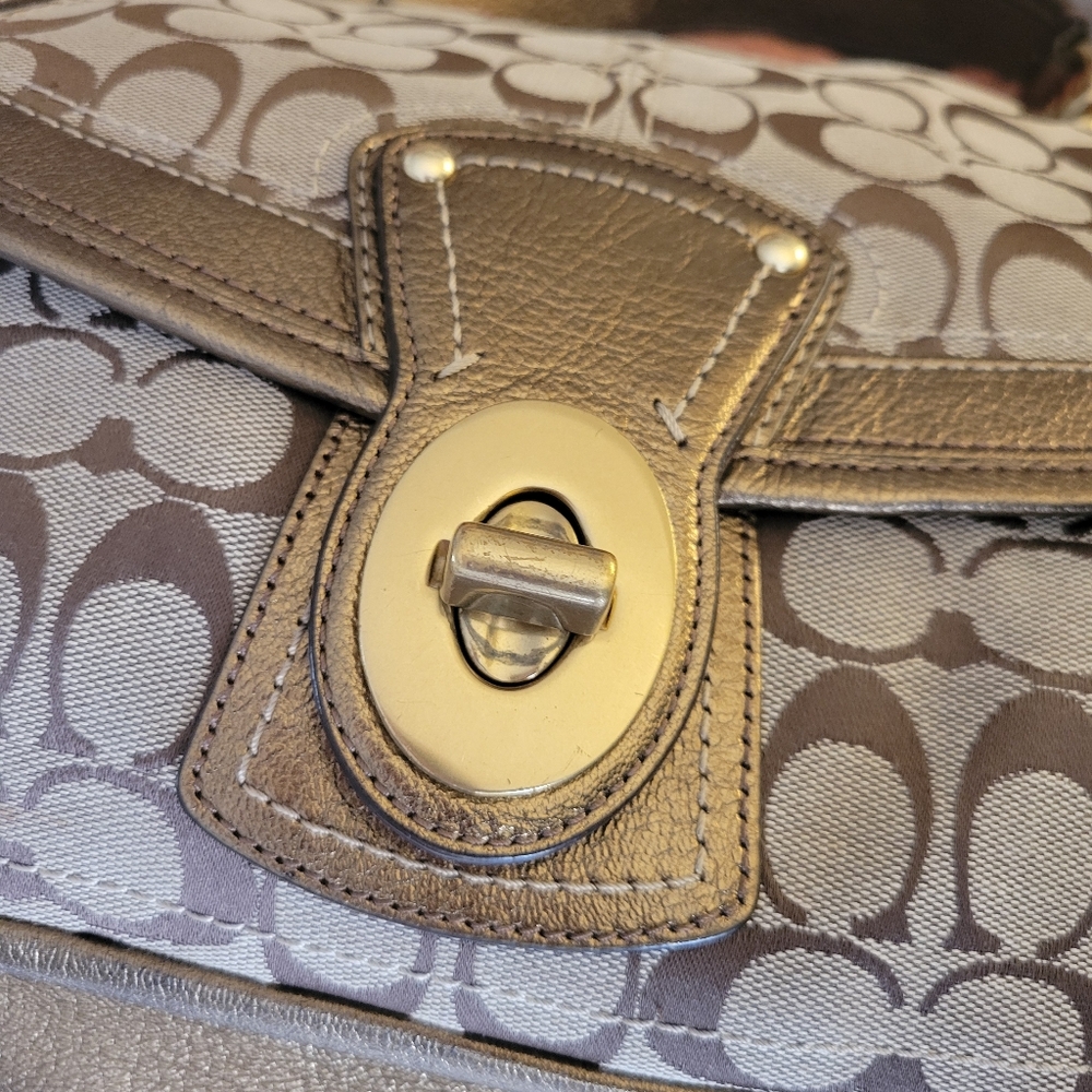 Vintage Coach Ali Legacy 65th Anniversary Striped Interior Turnlock Shoulder Bag - Picture 4 of 7